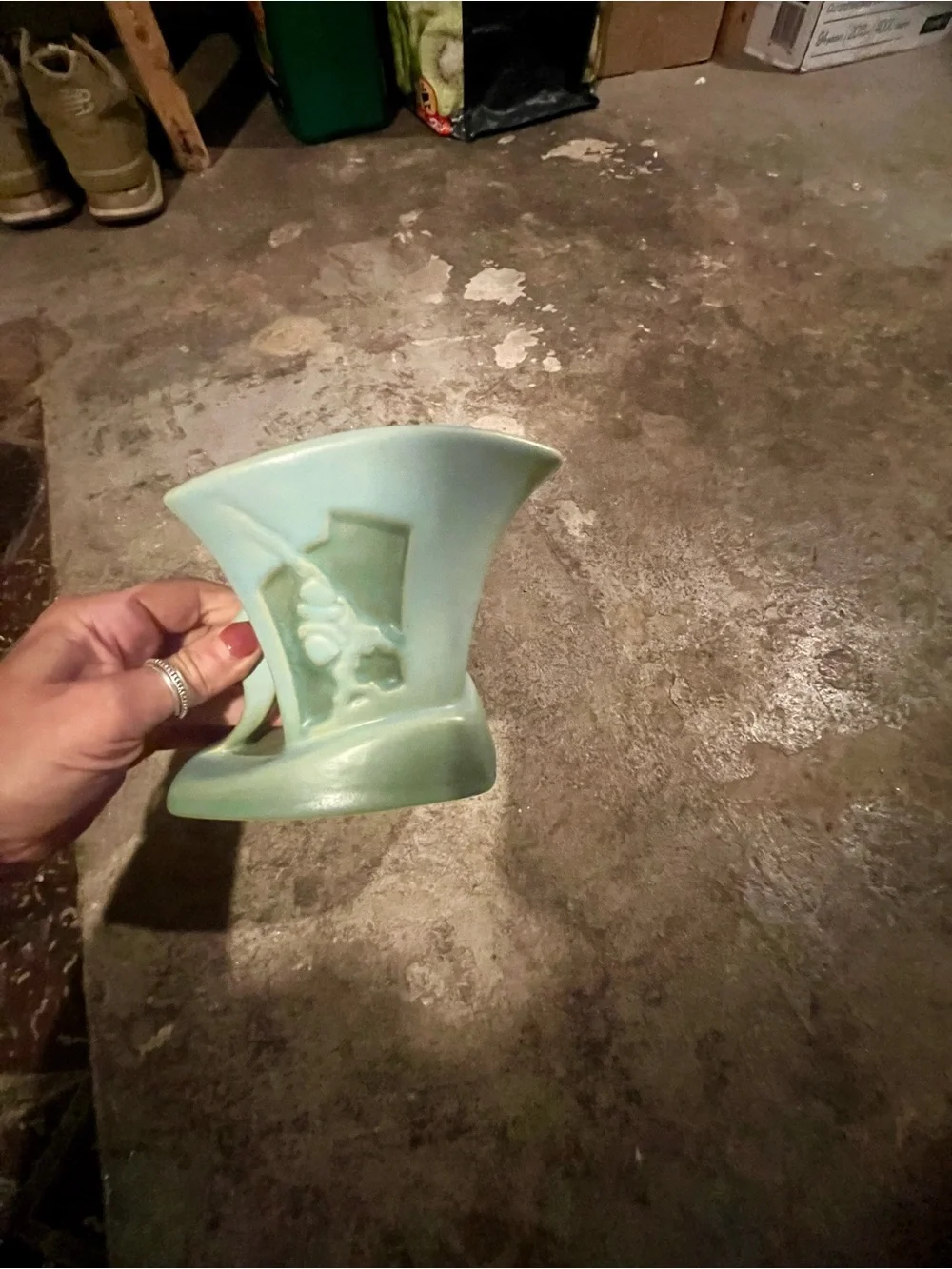 Roseville Silhouette Pottery Planter Pristine Condition